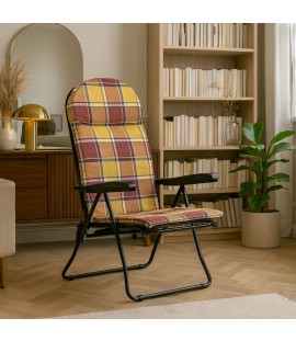 Vista ambientata Poltrona sedia sdraio con prolunga poggiapiedi colore "Struttura Nero - Scozzese Rosso" modello Giulia Totò Piccinni Made in Italy