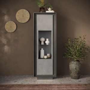 Vista ambientata Vetrina in legno con 1 anta con vetro colore "lava/cemento" made in italy modello Avalon Totò Piccinni