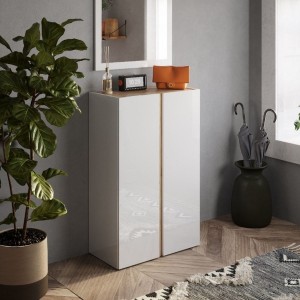 Vista ambientata Mobile Scarpiera con 2 ante e 5 ripiani colore "bianco lucido/rovere cadiz" modello Space Totò Piccinni