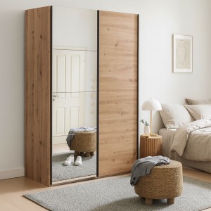 Vista ambientata con ante chiuse Armadio moderno in legno struttura Rovere Artisan con 2 ante scorrevoli, 1 Rovere Artisan e 1 a specchio modello Sliding Totò Piccinni