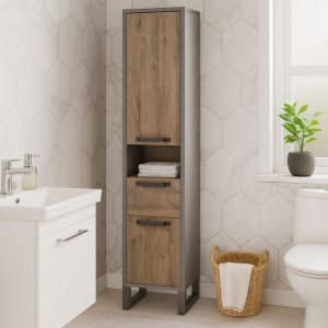 Vista ambientata Colonna Bagno Alta 2 Ante, 1 cassetto e 1 vano "Rovere invecchiato/Grigio" modello Sylva Totò Piccinni