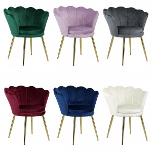 poltroncina in velluto imbottita con gambe in oro