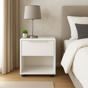 Vista ambientata Comodino per camera da letto in legno colore Bianco Lucido 1 cassetto Totò Piccinni