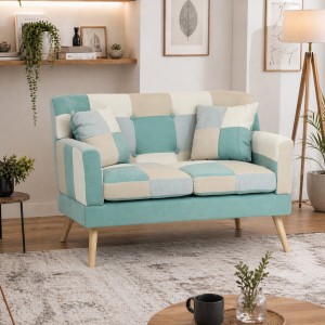 Vista ambientata Divano 2 Posti in tessuto colore Patchwork Sky con braccioli e piedi in legno modello Ketty Totò Piccinni