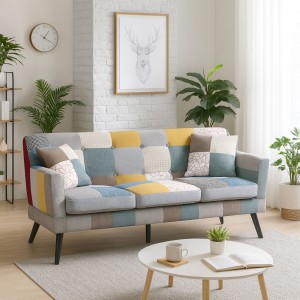 Vista ambientata Divano 3 Posti in tessuto colore Patchwork Party con braccioli e piedi in legno modello Ketty Totò Piccinni