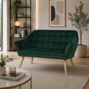 Vista ambientata Divano 2 Posti a in Velluto imbottito colore Verde con piedini in Legno modello Dama Totò Piccinni