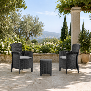 Vista ambientata Set bistrot da giardino da esterno colore Grafite 2 poltrone e tavolino modello Lido Terrace Totò Piccinni