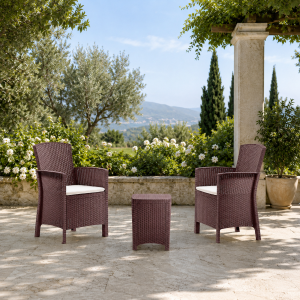 Vista ambientata Set bistrot da giardino da esterno colore Marrone 2 poltrone e tavolino modello Lido Terrace Totò Piccinni