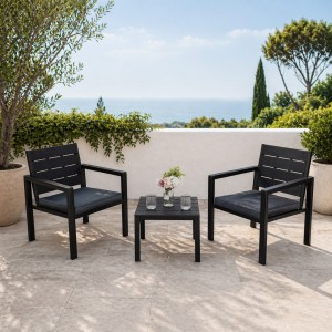 Vista ambientata Set da giardino in metallo colore Nero 2 poltrone e tavolino modello Haiti Totò Piccinni