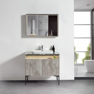 Vista frontale set mobile bagno con due ante con led e specchio  modello Fortuna Totò Piccinni