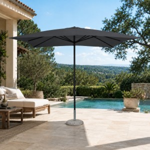 Vista ambientata Ombrellone da giardino con palo centrale in alluminio, rettangolare 3x3 metri colore grigio modello Pully Totò Piccinni