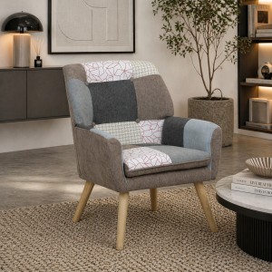 Vista ambientata Poltroncina in Tessuto imbottita colore Patchwork Elegant modello Livia Totò Piccinni