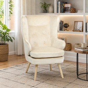 Vista ambientata Poltroncina in Velluto colore Beige classico con schienale alto modello Susan Totò Piccinni