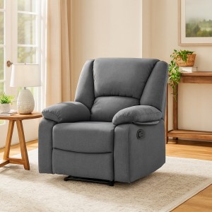 Vista ambientata di una robusta poltrona imbottita relax con schienale e poggiapiedi reclinabili in tessuto Grigio Chiaro Calipso Totò Piccinni