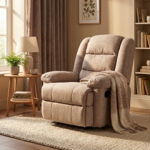 Vista ambientata Poltrona relax reclinabile manuale con 4 ruote in tessuto colore "beige" modello Maura Totò Piccinni