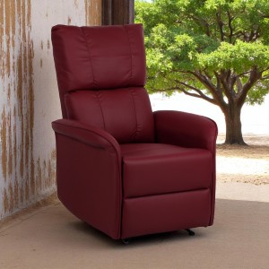 Vista ambientata Poltrona Relax in Ecopelle colore Bordeaux reclinabile manualmente con poggiapiedi modello Lagos Totò Piccinni
