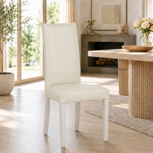 Vista ambientata Sedia imbottita in similpelle colore Beige con struttura e gambe in legno modello Denver Totò Piccinni