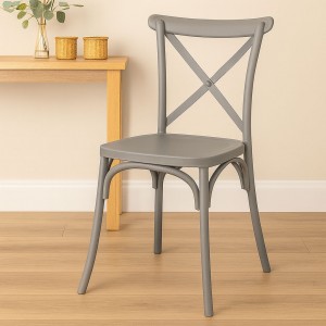 Vista ambientata Sedia in Polipropilene colore Grigio design impilabile modello Cross Totò Piccinni