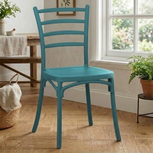 Vista ambientata Sedia in Polipropilene colore Petrolio design impilabile modello Borgo Totò Piccinni