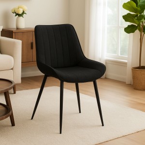 Vista ambientata Sedia in Similpelle imbottita colore Nero New con gambe in metallo modello Lima Totò Piccinni