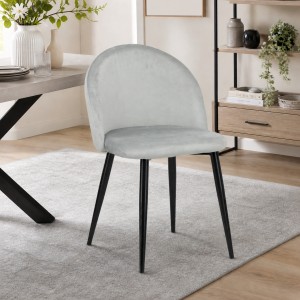 Vista ambientata Poltroncina in Velluto colore Grigio con gambe in metallo modello Olimpia Totò Piccinni