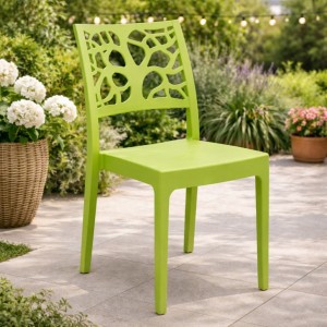 Vista ambientata Sedie In polipropilene colore Verde Anice design impilabili made in italy modello Teti Totò Piccinni