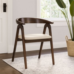 Vista ambientata Sedia in Legno massello con seduta in similpelle colore Beige modello Elba Totò Piccinni