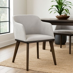 Vista ambientata Poltroncina in tessuto imbottita colore Grigio con gambe in legno modello Tevere Totò Piccinni