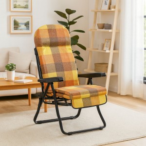 Vista ambientata Poltrona Sedia Sdraio con Poggiapiedi estendibile in metallo struttura nero - scozzese arancione modello Sofia Totò Piccinni