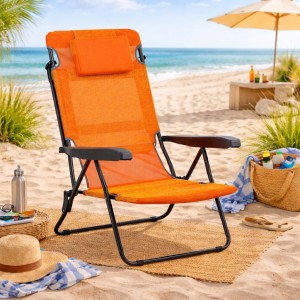 Vista ambientata Sdraio colore "Arancione Vintage" con braccioli e cuscino in Textilene modello Marina Totò Piccinni