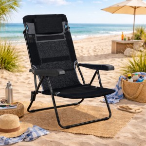 Vista ambientata Sdraio colore Nero Vintage con braccioli e cuscino in Textilene modello Marina Totò Piccinni