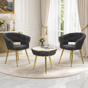 Vista ambientata Set tavolino 2 poltroncine vellutato imbottito colore Grigio con finiture in oro modello Royal A Totò Piccinni