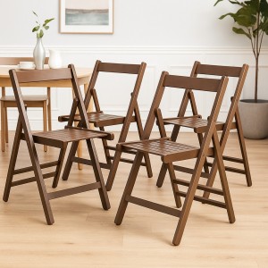 Vista ambientata set 4 sedie in legno di alta qualità pieghevoli colore Noce Totò Piccinni
