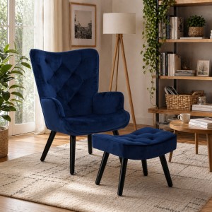 Vista ambientata Poltrona con sgabello colore Velluto Beige con gambe in legno modello Siesta Totò Piccinni