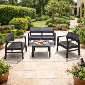 Vista ambientata Set da giardino colore Antracite in Polipropilene modello Kilimanjaro Totò Piccinni