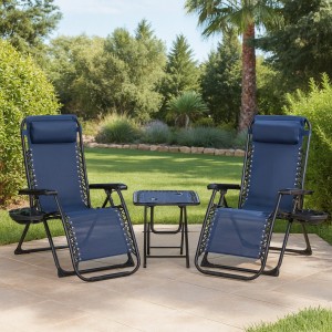 Vista ambientata Set bistrot 2 sedie sdraio e tavolino in textilene colore Blu modello Gravity Totò Piccinni