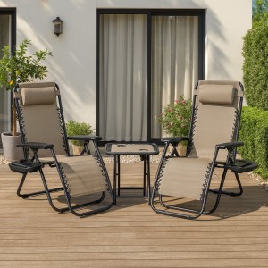 Vista ambientata Set bistrot 2 sedie sdraio e tavolino in textilene colore Sabbia modello Gravity Totò Piccinni