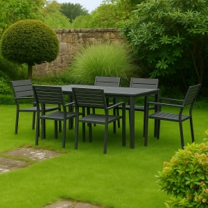 Vista ambientata set pranzo tavolo messico 158x78 con 6 sedie con braccioli messico struttura in metallo e polietilene effetto legno colore nero