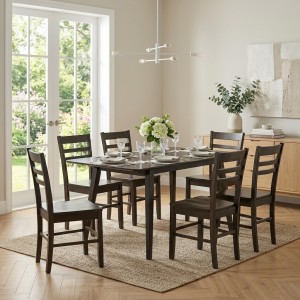 Vista ambientata set tavolo in legno allungabile Ester 120/160 con 6 sedie Petra colore Wengé Totò Piccinni