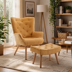 Vista ambientata Poltrona con sgabello colore Giallo con gambe in legno modello Siesta Totò Piccinni