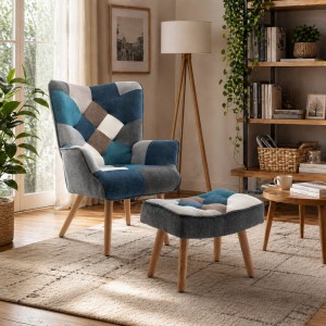 Vista ambientata Poltrona con sgabello colore Patchwork Moon con gambe in legno modello Siesta Totò Piccinni