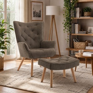 Vista ambientata Poltrona con sgabello colore Tortora con gambe in legno modello Siesta Totò Piccinni