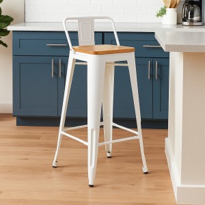 Visa ambientata Sgabello Alto con schienale e poggiapiedi colore vintage bianco design industriale - Industry Totò Piccinni vista obliqua