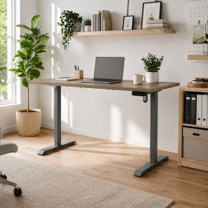 Vista ambientata Scrivania da camera con piano Noce Brera e gambe Grigio Canna di Fucile regolabile in altezza elettricamente modello Progress Totò Piccinni