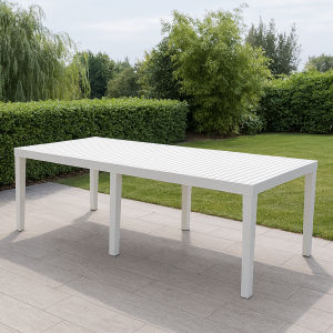 Vista ambientata Tavolo da giardino in Polipropilene colore Bianco modello Indo Totò Piccinni