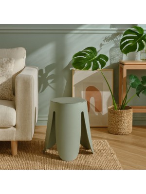 Vista ambientata Sgabello in plastica con seduta in similpelle colore Tiffany modello Imogen Totò Piccinni
