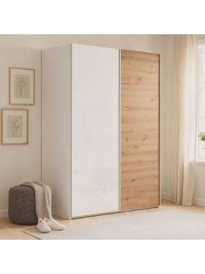 Vista ambientazione Armadio in legno struttura Bianca con due ante scorrevoli, 1 Rovere Artisan e 1 Bianco Lucido modello Sliding Totò Piccinni