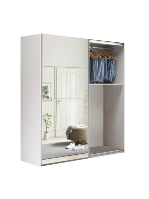 Vista diagonale con anta aperta Armadio in legno struttura Bianco con 2 ante scorrevoli a specchio modello Sliding Totò Piccinni