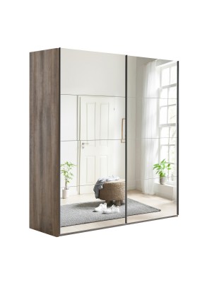 Vista diagonale con ante chiuse Armadio moderno in legno struttura Noce Brera con 2 ante scorrevoli a specchio modello Sliding Totò Piccinni