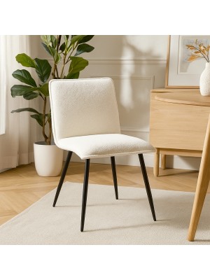 Vista ambientata Sedia in Tessuto imbottita colore Bianco con struttura in metallo modello Bouclè Totò Piccinni